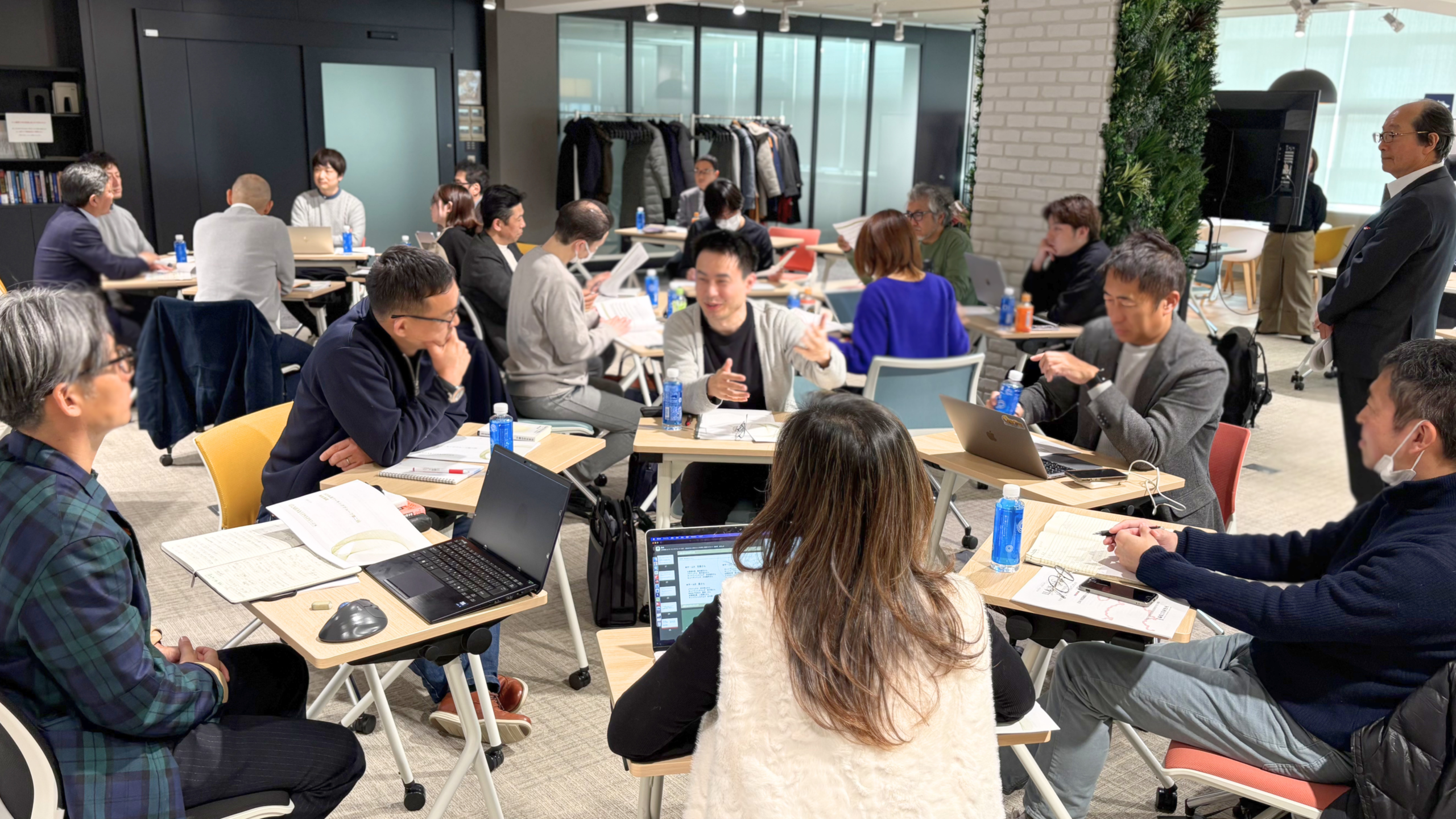 ワーキンググループ